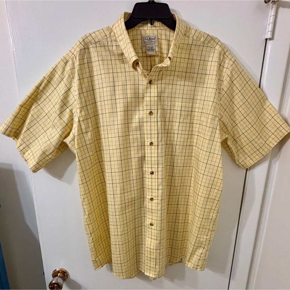 L.L. Bean Mens XL 100% Cotton Yellow Muted Stripe Short Sleeve Button Down Shirt